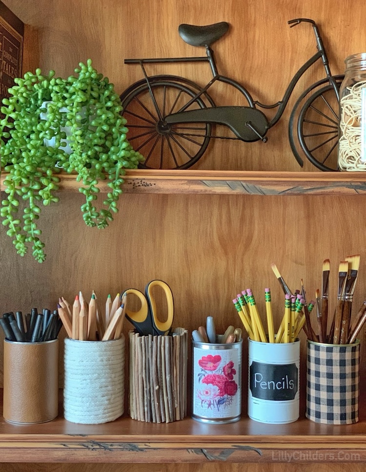 Tin Craft Projects For Adults | Your going to love this recycled craft idea! This is how you upcycle tin cans into gorgeous containers for organizing small household items for your office, craft room, or bathroom. This cheap project can be done with simple items you probably already have at home. 